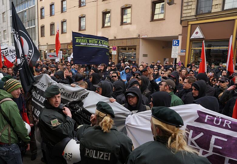 Demo gegen Nazi-Terror - die Bilder