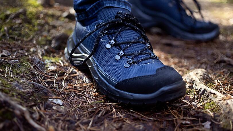 Sympatex stellt Membranen f&uuml;r atmungsaktive und wasserdichte Schuhe her sowie f&uuml;r Funktionskleidung.