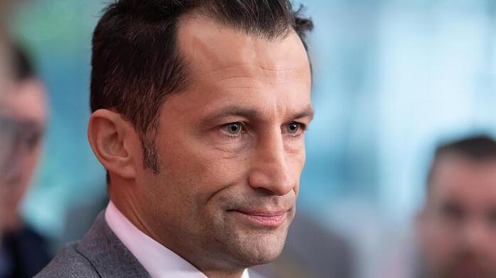 Hansi Flick fordert von Bayerns Sportvorstand Hasan Salihamidzic Neuverplfichtungen.