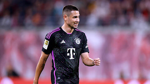 Raphaël Guerreiro kam zur Pause für Leon Goretzka und belebte das Spiel des FC Bayern nachhaltig