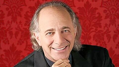 Kam, sah und riss alle mit - David Stahl.