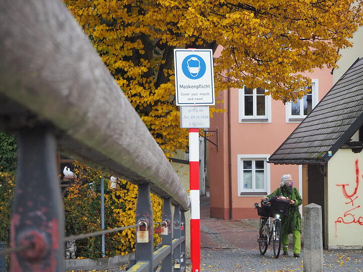An der Mühleninselt steht ebenfalls eins von insgesamt 16 Hinweisschilder.
