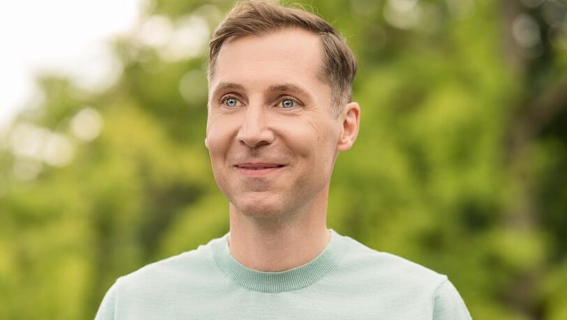 Schönheitschirurg und Attraktivitätsforscher Dr. Stéphane Stahl hat das Buch "Wunderschön - Warum wir dem Bann des Äußeren nicht entkommen" verfasst. Schönheitschirurg und Attraktivitätsforscher Dr. Stéphane Stahl hat das Buch "Wunderschön - Warum wir dem Bann des Äußeren nicht entkommen" verfasst.