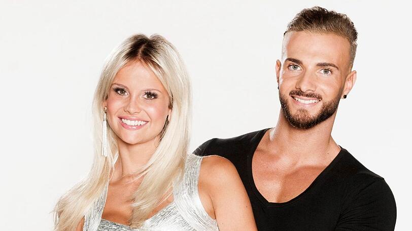 "Love Island" Liebespaar Stephanie Schmitz (23) und ihr Verlobter Julian Evangelos (25)