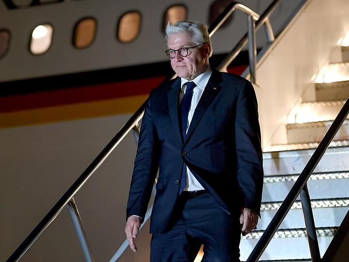 Bundespräsident Frank-Walter Steinmeier ist in Addis Abeba angekommen.
