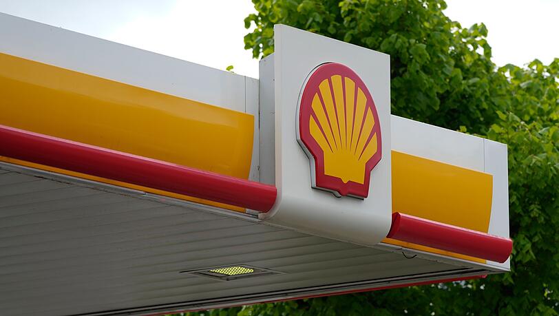 Kunden von Banken der Cash Group können ab 1. Juli kein Bargeld mehr an Shell-Tankstellen abheben. Kunden von Banken der Cash Group können ab 1. Juli kein Bargeld mehr an Shell-Tankstellen abheben.