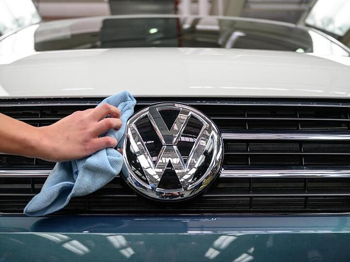 Zur Steigerung der Produktivität in den VW-Werken soll Siemens die Vernetzung optimieren.