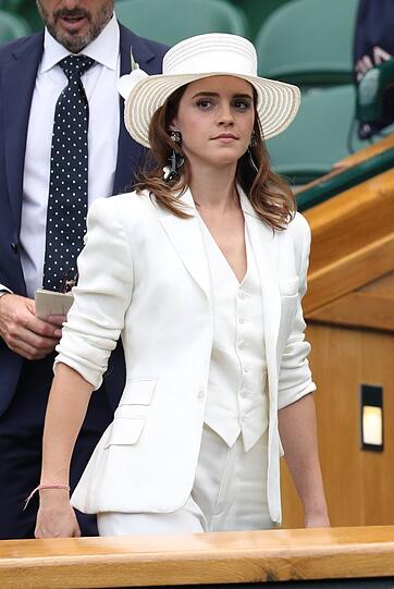 Auch ein Hingucker: Schauspielerin Emma Watson in Wimbledon.