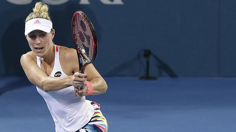 Die Weltranglistenerste Angelique Kerber ist bei ihrem ersten Turnierstart 2017 schon im Viertelfinale gescheitert. Die 28-Jährige aus Kiel unterlag am Donnerstag in Brisbane der Ukrainerin Jelina Switolina mit 4:6, 6:3, 3:6.