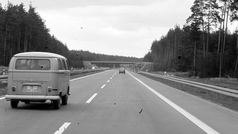 Chronische Linksfahrer gibt es schon, seit es Autobahnen gibt - und sie nerven nach wie vor.