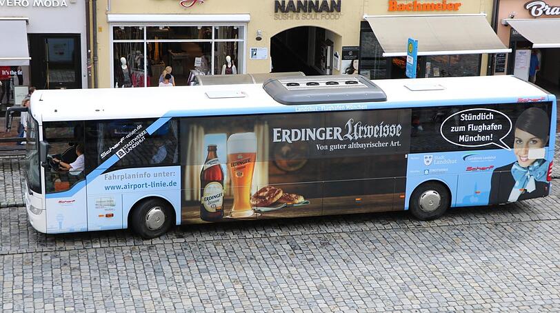 Der Flughafenbus soll Ende dieses Jahres wegfallen. Jetzt kämpft eine bunte Allianz für den Erhalt.