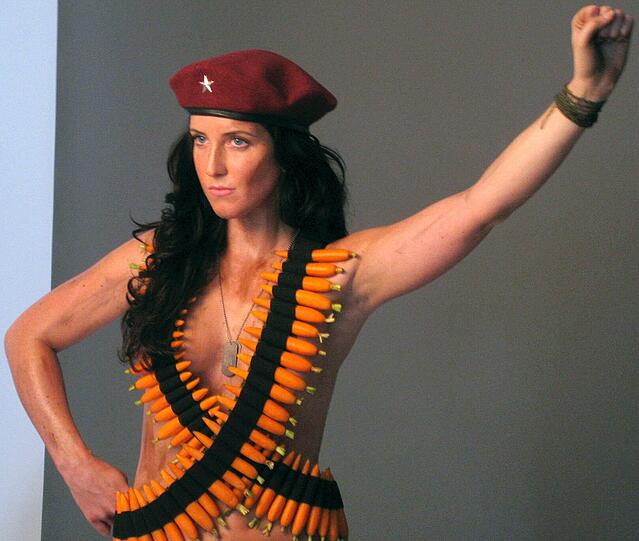 2009 präsentierte sich die Enkelin des kubanischen Revolutionsführers Che Guevara für PETA