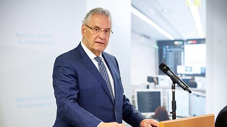 Im Bereich des Rechtsextremismus sieht Herrmann die AfD in einer zentralen Rolle. (Archivbild).