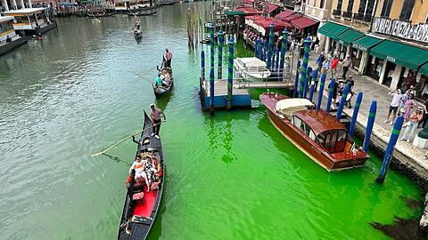 So sieht der Canal Grande von Venedig normalerweise nicht aus.