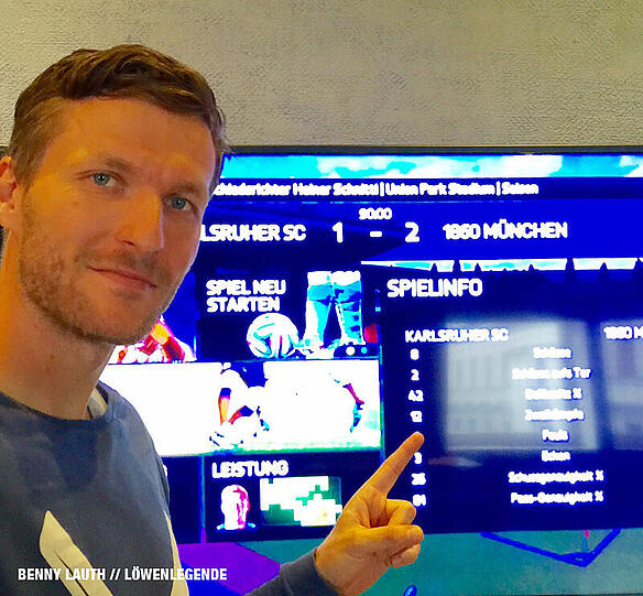 Benny Lauth nahm das Abstiegsendspiel der Löwen beim KSC vorweg - die Löwen gewannen zumindest virtuell 2:1.