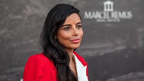 Collien Fernandes nimmt wegen Sicherheitsbedenken nicht selbst an Demos teil.