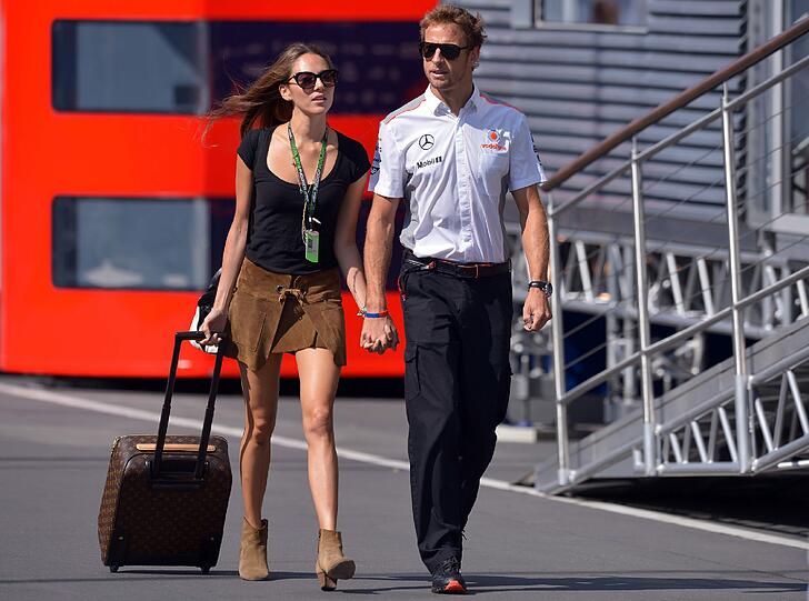 Jenson Button und seine Frau Jessica Michibata