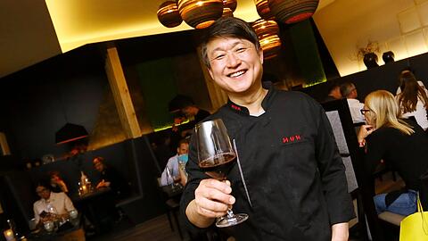 Mun Kim ist der Gastgeber der Ess-Klasse im Juli. Mit seiner Fusionküche hat er sich einen festen Platz in der Gastro-Szene erkocht.