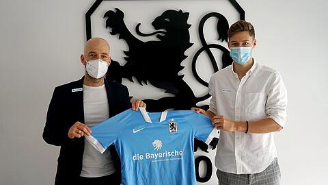 Sport-Geschäftsführer Günther Gorenzel (links) und Nachwuchshoffnung Marco Mannhardt (rechts).