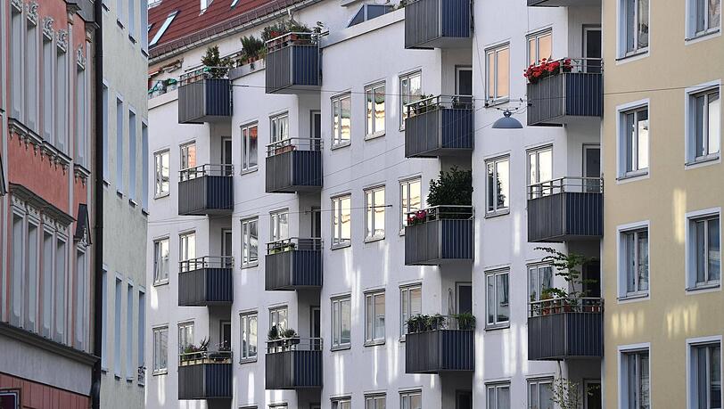 In München müssen Haushalte durcschnittlich über 30 Prozent ihres Nettoeinkommens für Miete ausgeben. (Symbolbild)