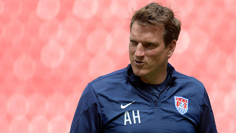 Andreas Herzog hatte zuletzt von 2011 bis 2016 als Assistenztrainer der US-Nationalmannschaft an der Seite von Chefcoach Jürgen Klinsmann und von 2015 bis 2016 zusätzlich als Cheftrainer der amerikanischen U23-Auswahl fungiert.