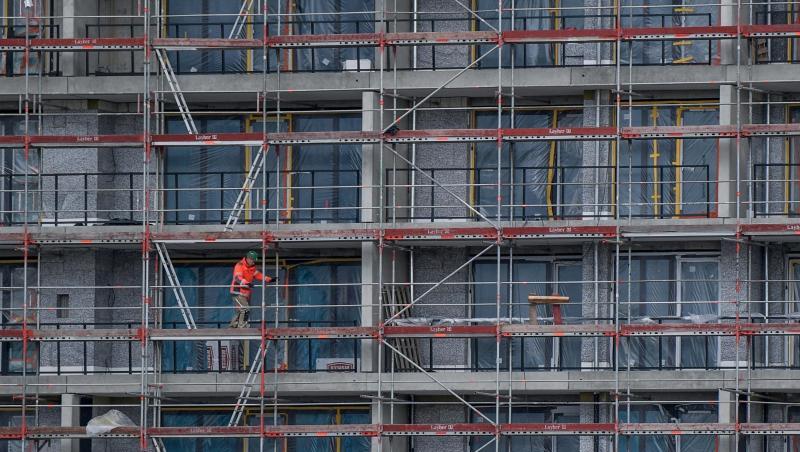 Das Bauhauptgewerbe profitiert schon länger von der guten Konjunktur und der starken Nachfrage nach Wohnungen. Das Bauhauptgewerbe profitiert schon länger von der guten Konjunktur und der starken Nachfrage nach Wohnungen.