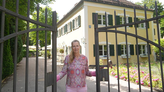 Martina Schotter hat einen wunderschönen Wohlfühlort in der Fasanerie geschaffen. Trotzdem wird dieses Tor demnächst für eine ganze Weile geschlossen bleiben.