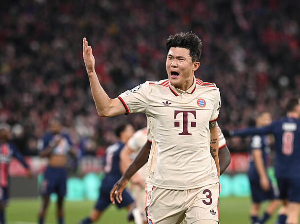 Glücklicher Südkoreaner: Min-jae Kim nach seinem Siegtor gegen Paris Saint-Germain.