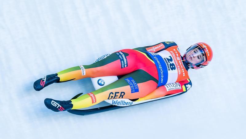 Beim Weltcup-Auftakt in Innsbruck vorn: Natalie Geisenberger im Eiskanal. Beim Weltcup-Auftakt in Innsbruck vorn: Natalie Geisenberger im Eiskanal.