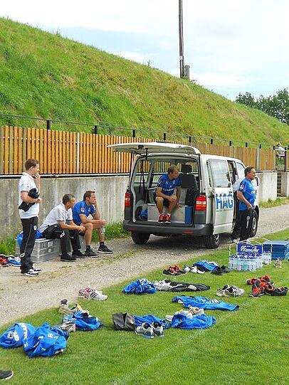 Die Löwen haben Quartier in Maria Taferl (Niederösterreich) bezogen. Bis 1. Juli bereitet sich der TSV 1860 dort auf die neue Saison vor. Die ersten Bilder vom Ort, dem Trainingsplatz, dem Quartier.