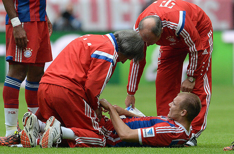 Ein Sportmediziner sieht die Verletzungen bei Bayern nicht als Pech.