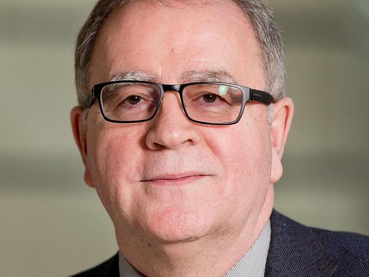Der Sportmediziner Fritz Sörgel steht am Rande eines Internationalen Doping-Symposiums. Foto: picture alliance / dpa / Archivbild