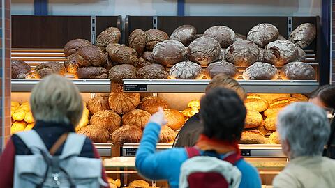 Die Bäckereien tun sich zunehmend schwer, mit den Preisen der Backwaren im Lebensmittelhandel mitzuhalten.