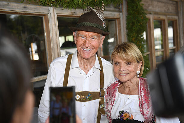 Beim Wiesn-Anstich trafen Frederic Prinz von Anhalt und Uschi Glas aufeinander. Beim Wiesn-Anstich trafen Frederic Prinz von Anhalt und Uschi Glas aufeinander.