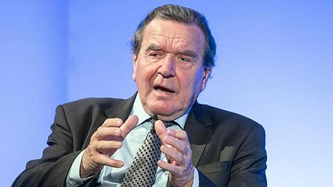 Ex-Kanzler Gerhard Schröder hält nichts von der Idee einer SPD-Doppelspitze.