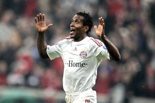 Alles Gute kommt von oben: Zé Roberto plant seine Karriere nach der Karriere.