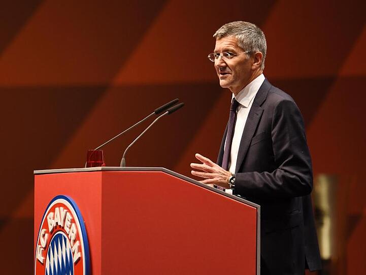 Herbert Hainer, hier bei der Jahreshauptversammlung des FC Bayern München. Foto: Tobias Hase/dpa/Archivbild