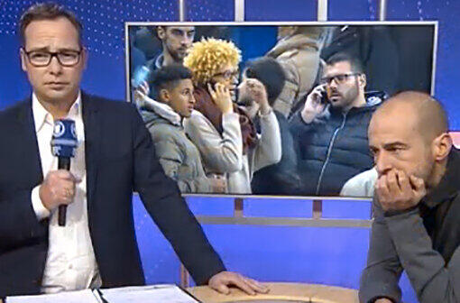Matthias Opdenhövel (l.) und Experte Mehmet Scholl mussten in der ARD trotz der Ereignisse in Paris weitermoderieren.
