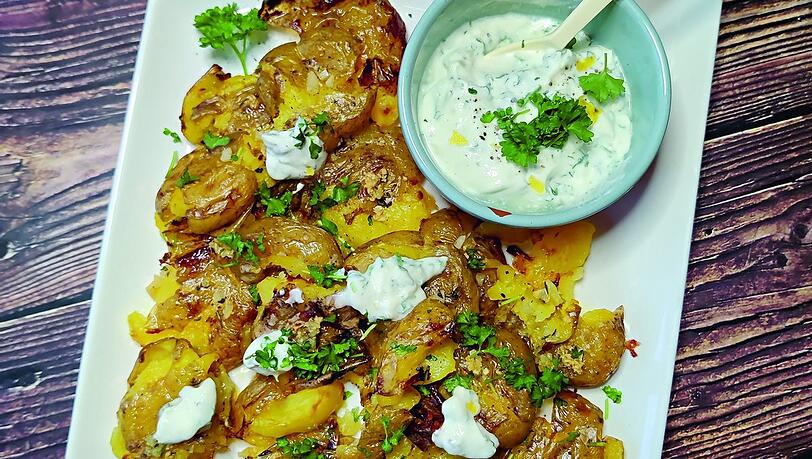 Pfiffiger als olle Kartoffeln mit Quark ist diese Variante aus dem Ofen. Pfiffiger als olle Kartoffeln mit Quark ist diese Variante aus dem Ofen.