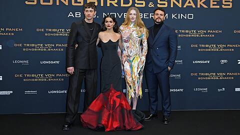 Tom Blyth, Rachel Zegler, Hunter Schafer und Josh Andres Rivera bei der Europa-Premiere von "Die Tribute von Panem: The Ballad of Songbirds & Snakes" in Berlin.