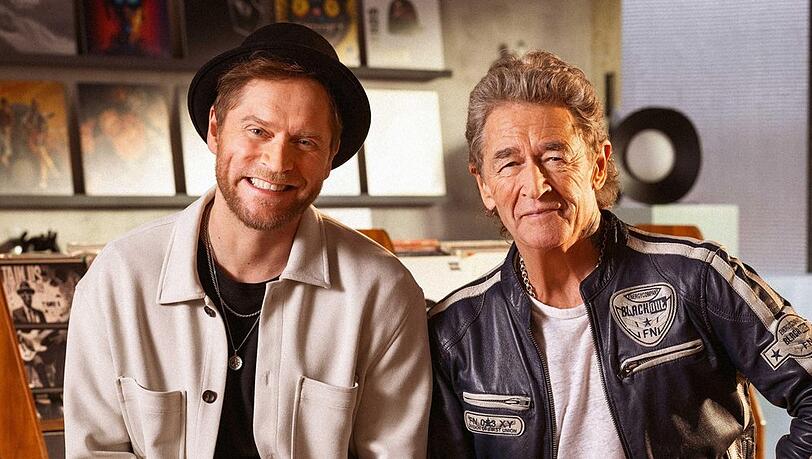 Show-Gastgeber Johannes Oerding (l.) und Spezialgast Peter Maffay. Show-Gastgeber Johannes Oerding (l.) und Spezialgast Peter Maffay.