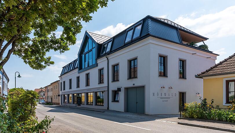 Das Mörwald Gutshof Hotel in Feuersbrunn gehört zu den exklusiven "Selected Stays". Das Mörwald Gutshof Hotel in Feuersbrunn gehört zu den exklusiven "Selected Stays".
