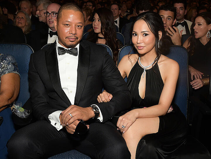 Na sowas: Terrence Howard zeigte sich bei den Emmy Awards sehr harmonisch mit seiner Ex-Frau Mira Pak. Beide trugen ihre Eheringe.