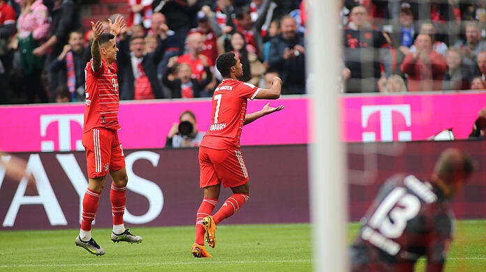 Macht das 3:0: Serge Gnabry.
