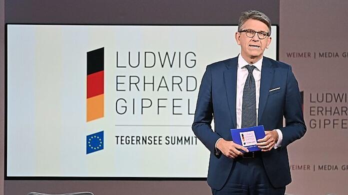 „Erfunden“ und jahrelang veranstaltet hat die Veranstaltung ihn der heutige Staatsminister Wolfgang Weimer. „Erfunden“ und jahrelang veranstaltet hat die Veranstaltung ihn der heutige Staatsminister Wolfgang Weimer.