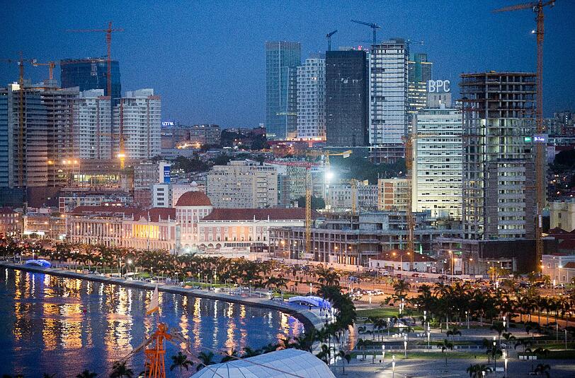 1. Luanda/Angola (1)