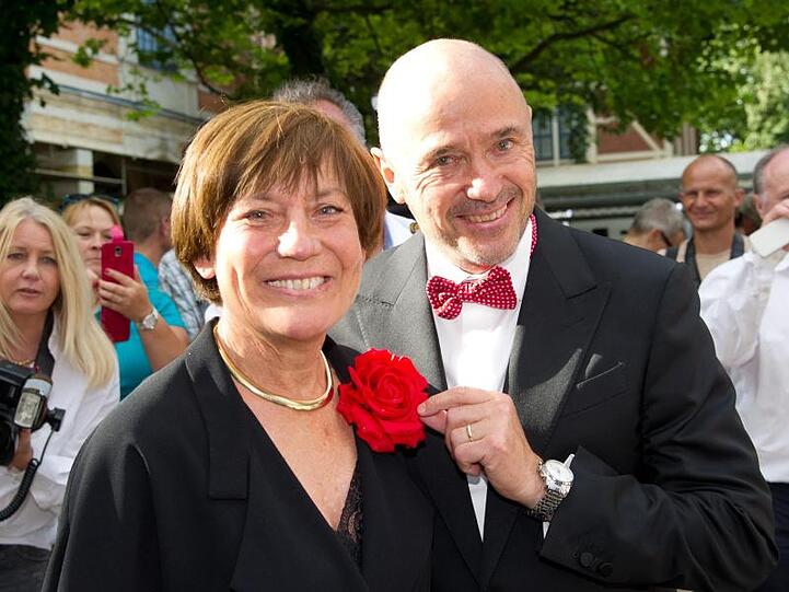 Die früheren Skirennläufer Rosi Mittermaier und Christian Neureuther. Foto: Tobias Hase/dpa/Archivbild