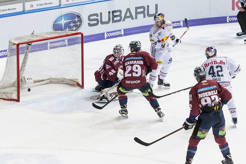 Gegen Rekordmeister Berlin stand der EHC München erst nach dem Shootout als Sieger fest.