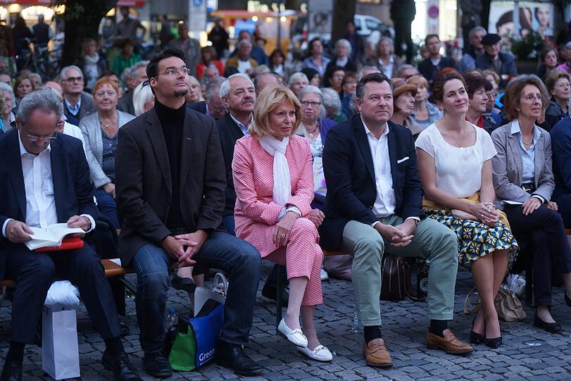 Weitere Bilder vom Ehrenfest für Sigi Sommer auf dem Rindermarkt.