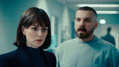 "Tatort: Fackel": Maryam Azadi (Melika Foroutan, l.) und Hamza Kulina (Edin Hasanovic).